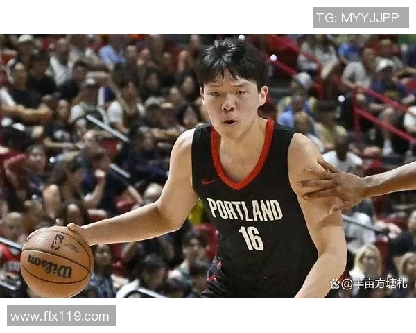 杨瀚森数据惨淡，阿夫迪亚却用中文喊战术，这事儿挺有意思